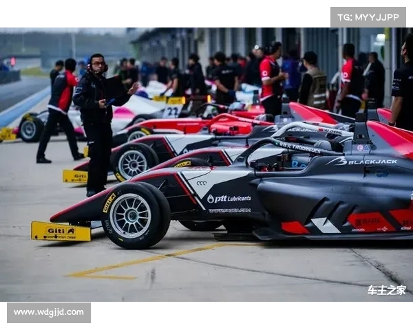 澳门赛车2019赛程(2017澳门格兰披治大赛车速度传奇赛道风云激情碰撞) 澳门赛车2019赛程(2017澳门格兰披治大赛车速度传奇赛道风云激情碰撞)